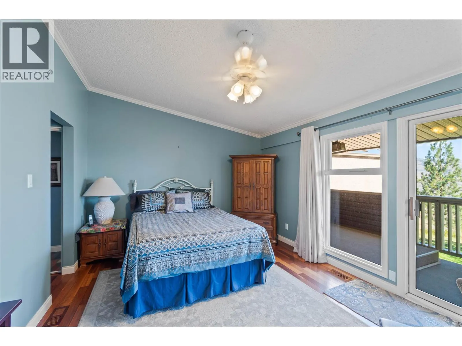 1555 Summit Drive Unit# 12