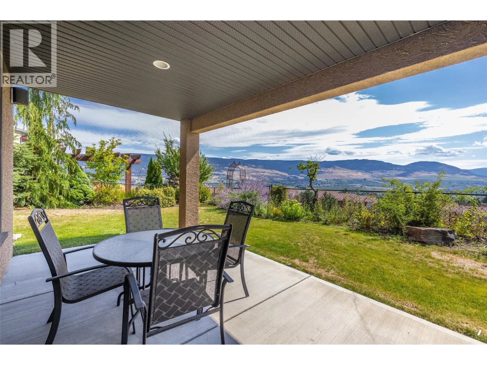 1714 Capistrano Peaks Crescent