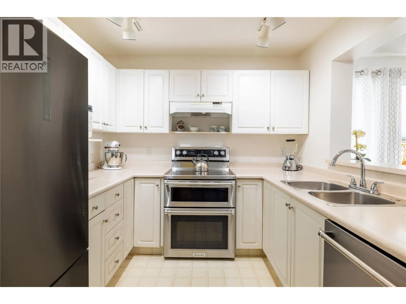 3320 Centennial Drive Unit# 210