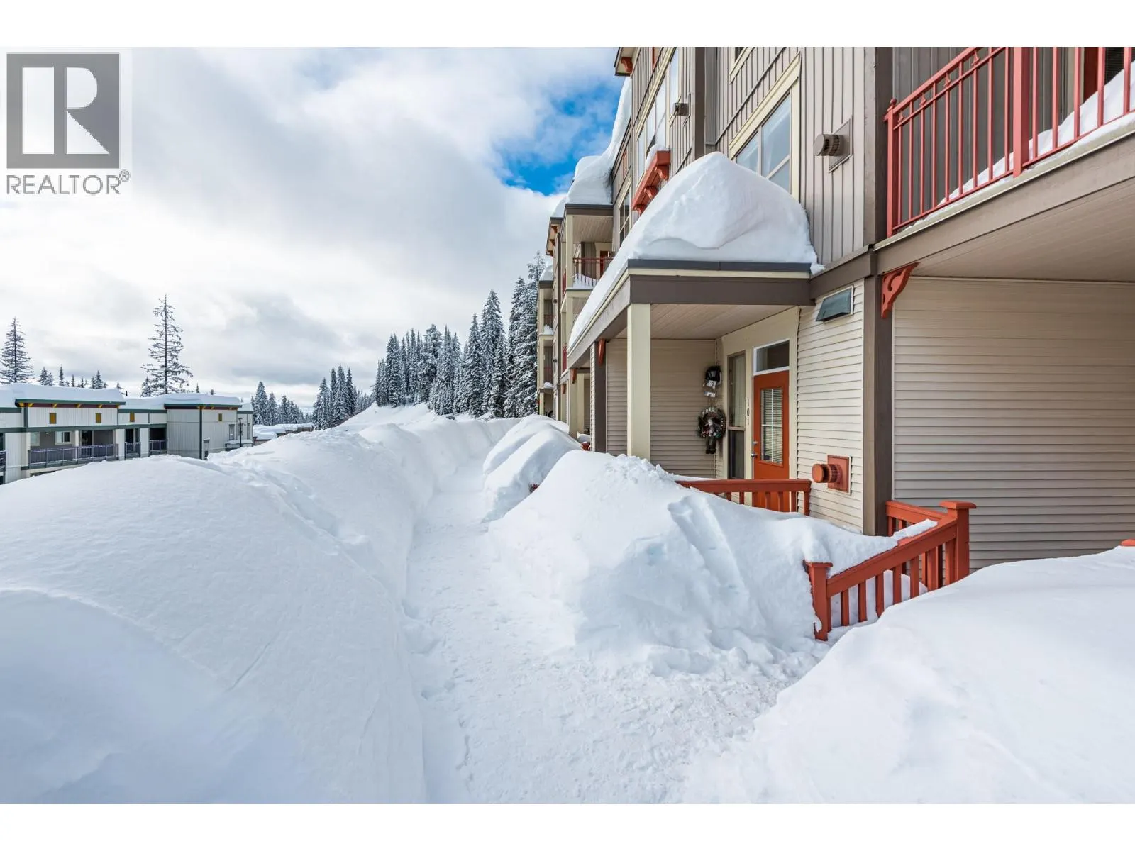 9804 Silver Star Road Unit# 107