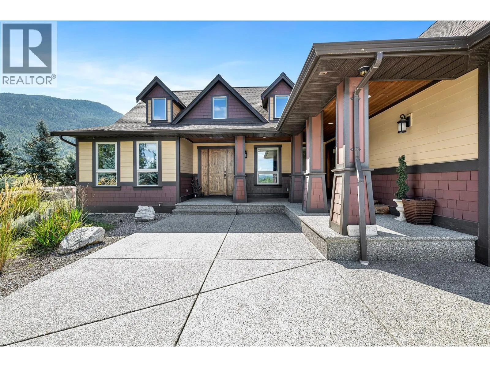 211 Pleasant Valley Cross Road
