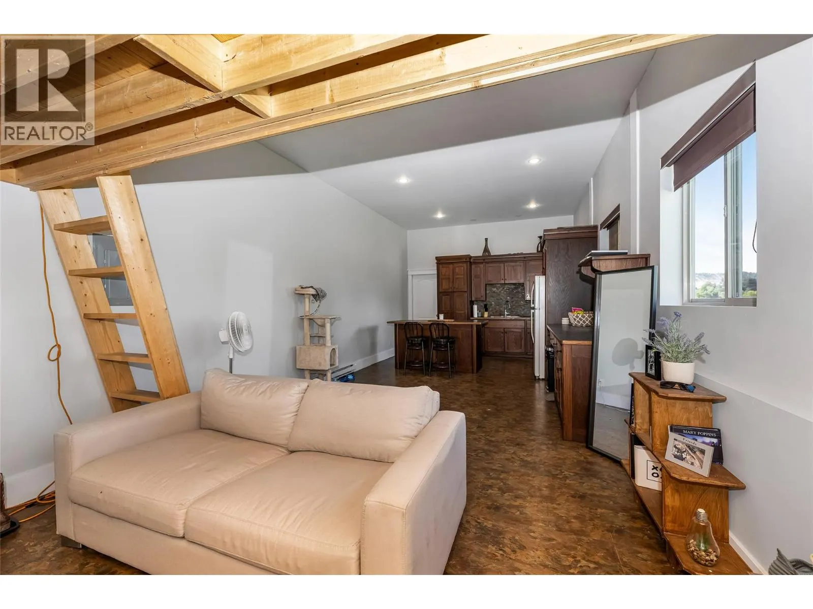211 Pleasant Valley Cross Road