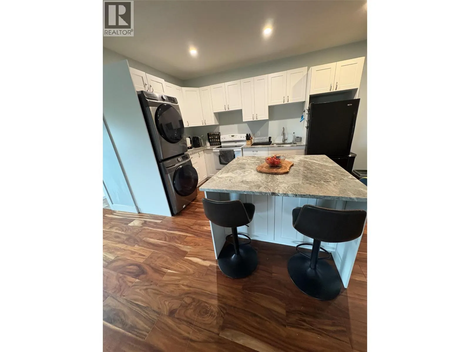 211 Pleasant Valley Cross Road