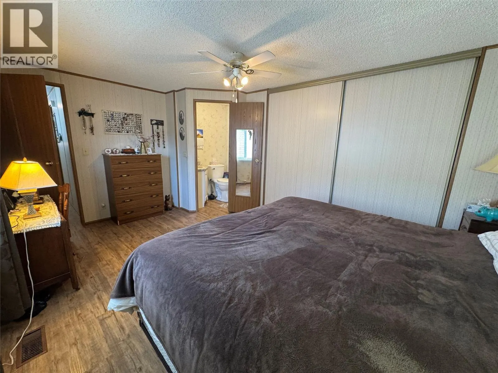 1401 Nicola Avenue Unit# 115