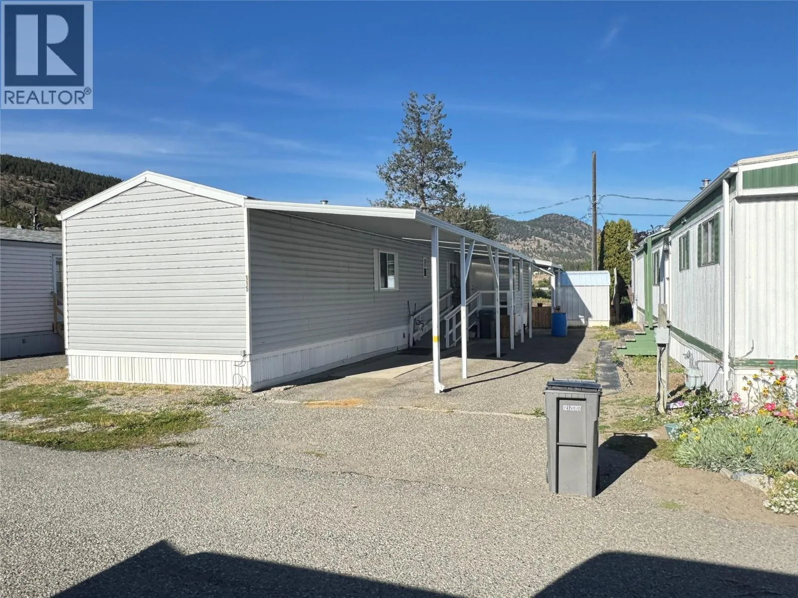 1401 Nicola Avenue Unit# 115