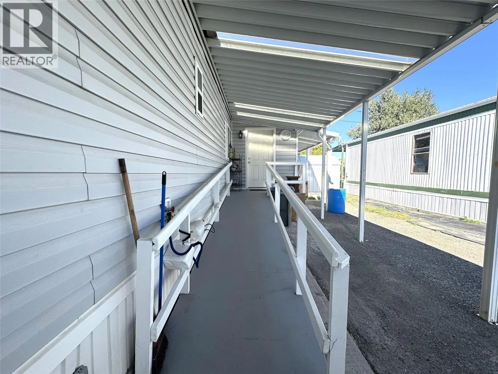 1401 Nicola Avenue Unit# 115