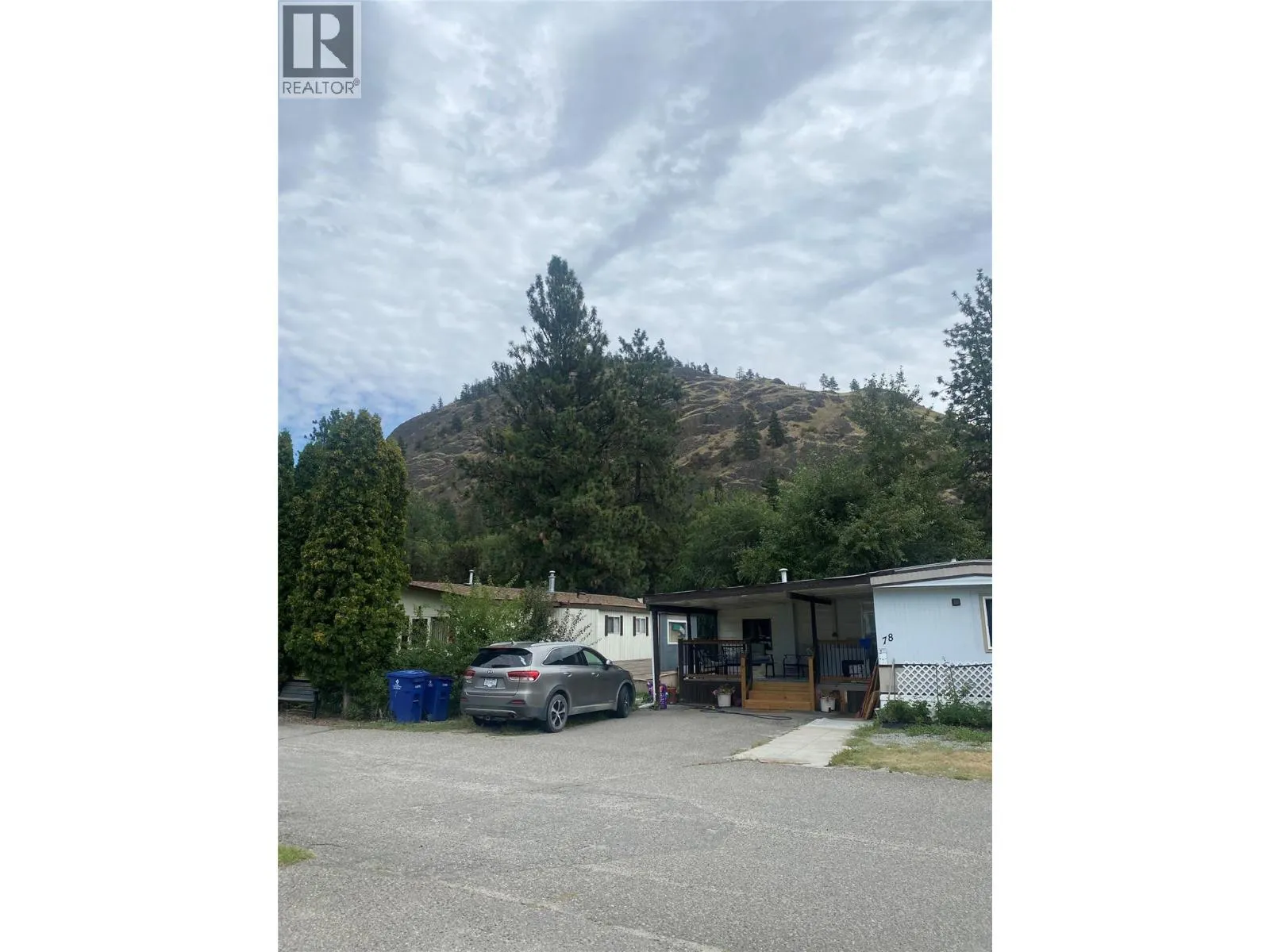 1929 97 Highway S Unit# 64