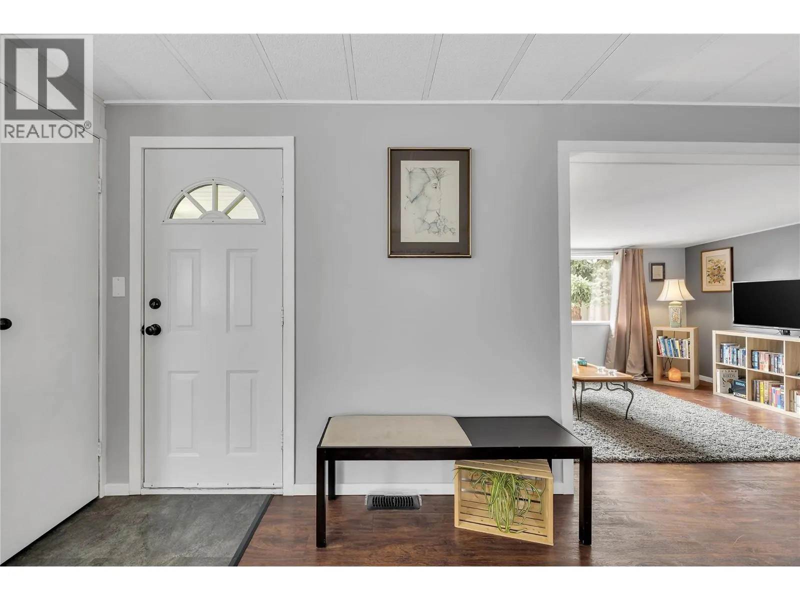 1929 97 Highway S Unit# 64