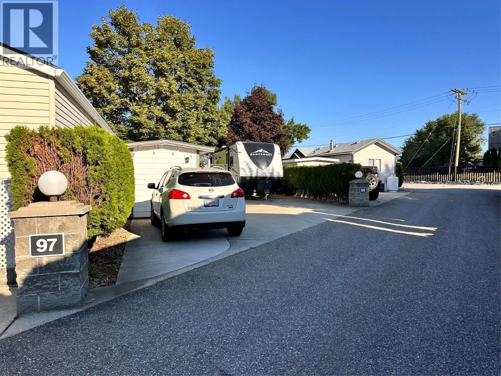 8000 Highland Road Lot# 97