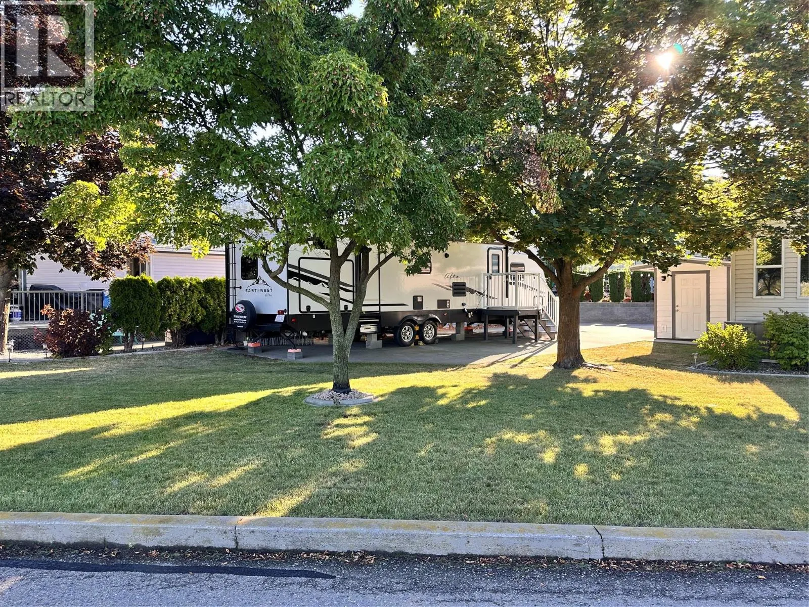 8000 Highland Road Lot# 97
