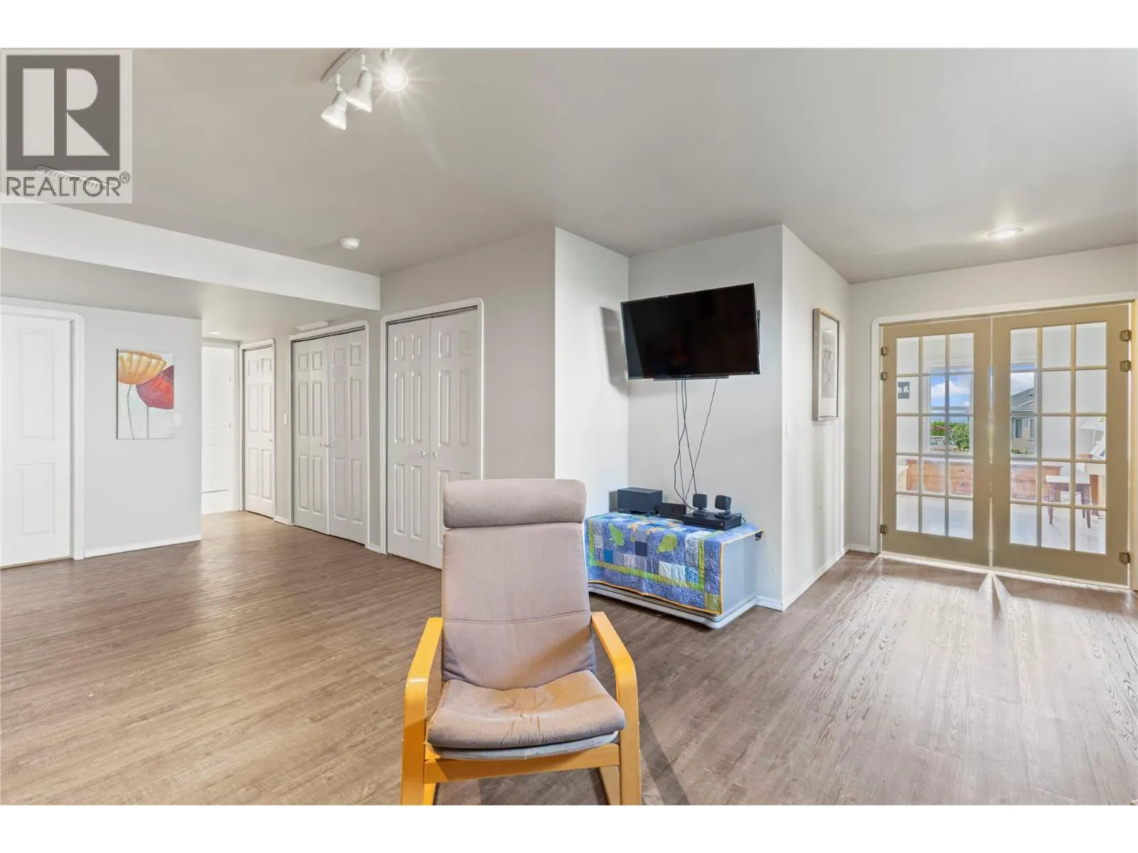 2500 4th Avenue SE