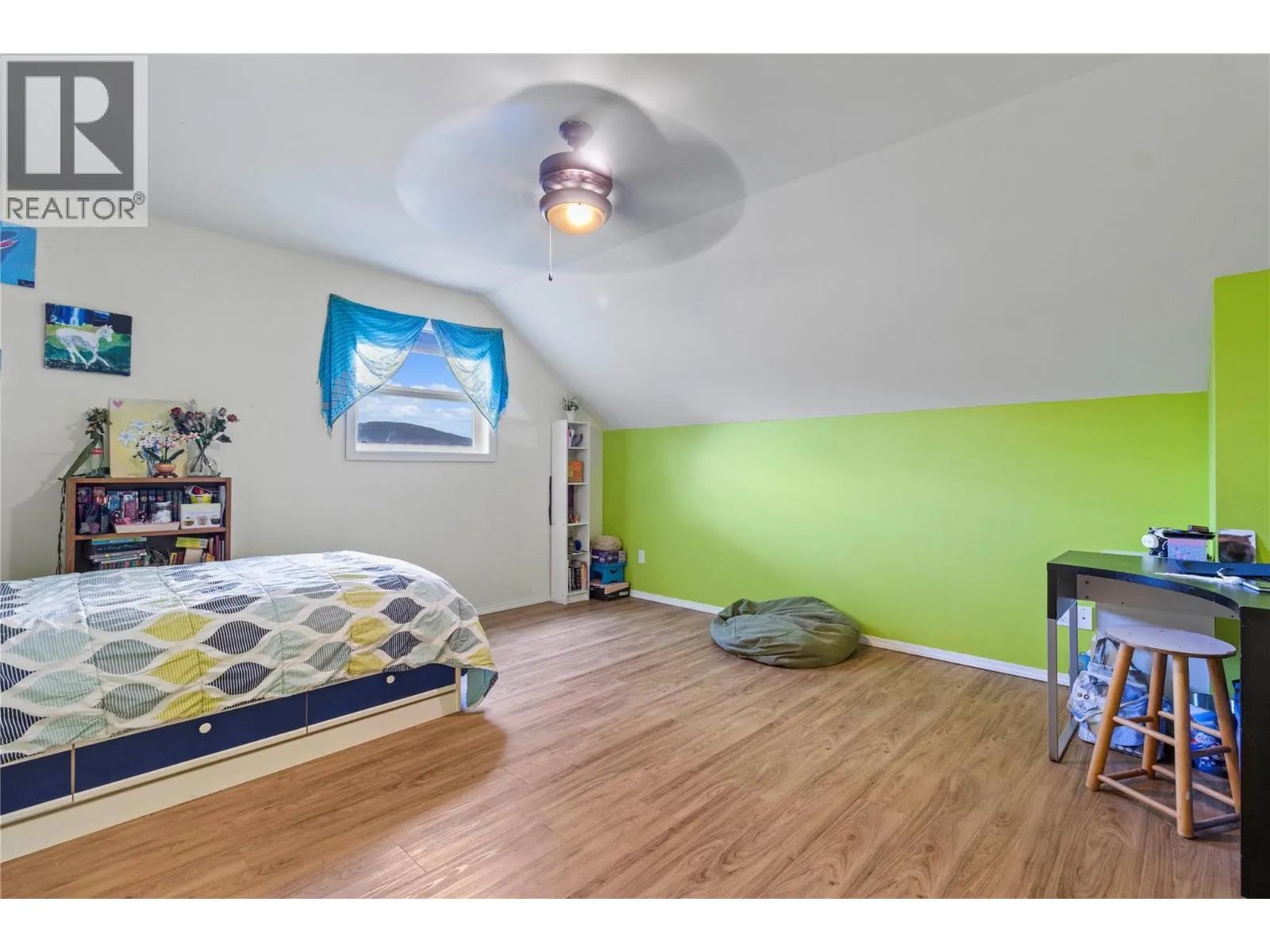 2500 4th Avenue SE