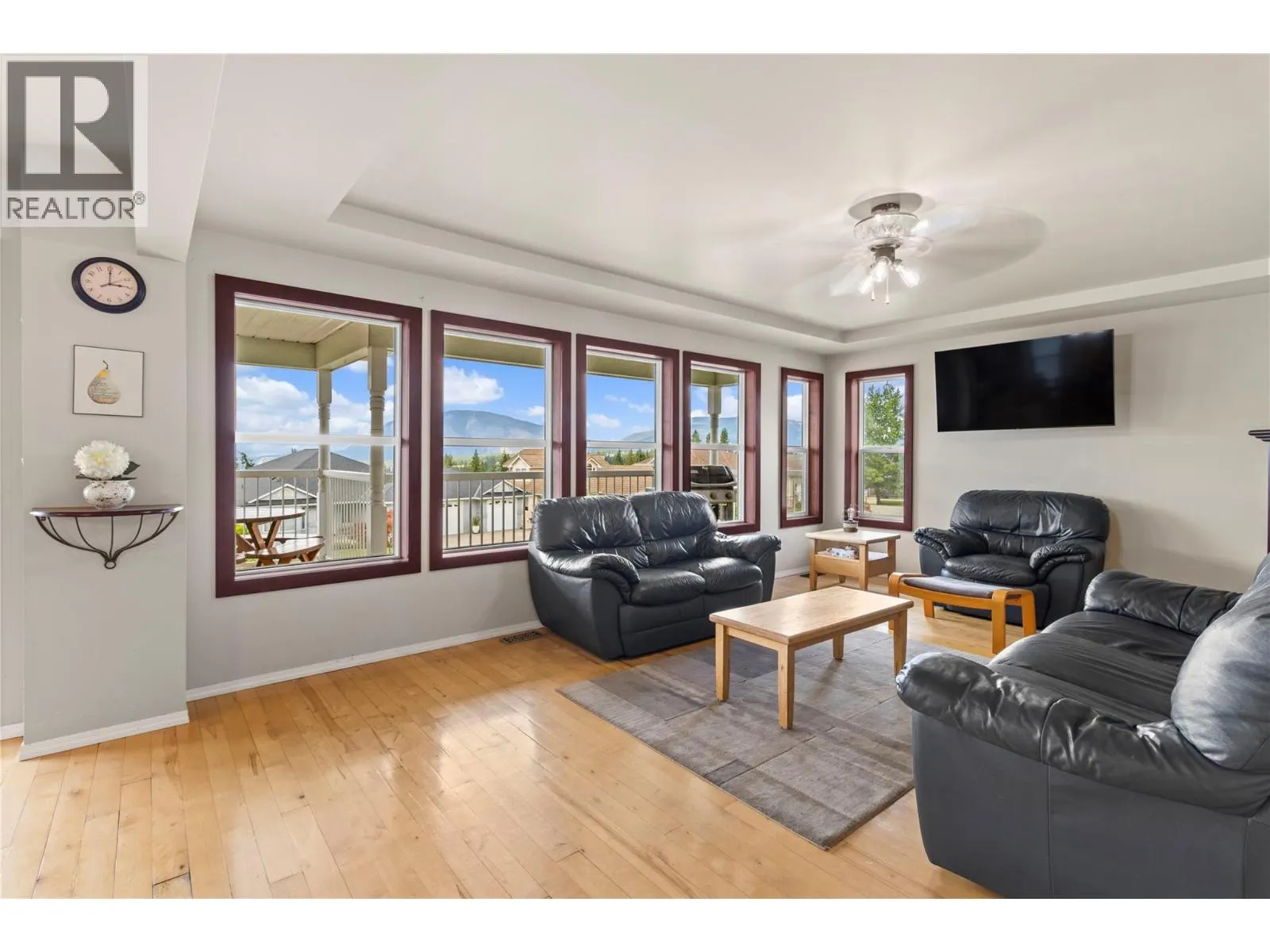 2500 4th Avenue SE