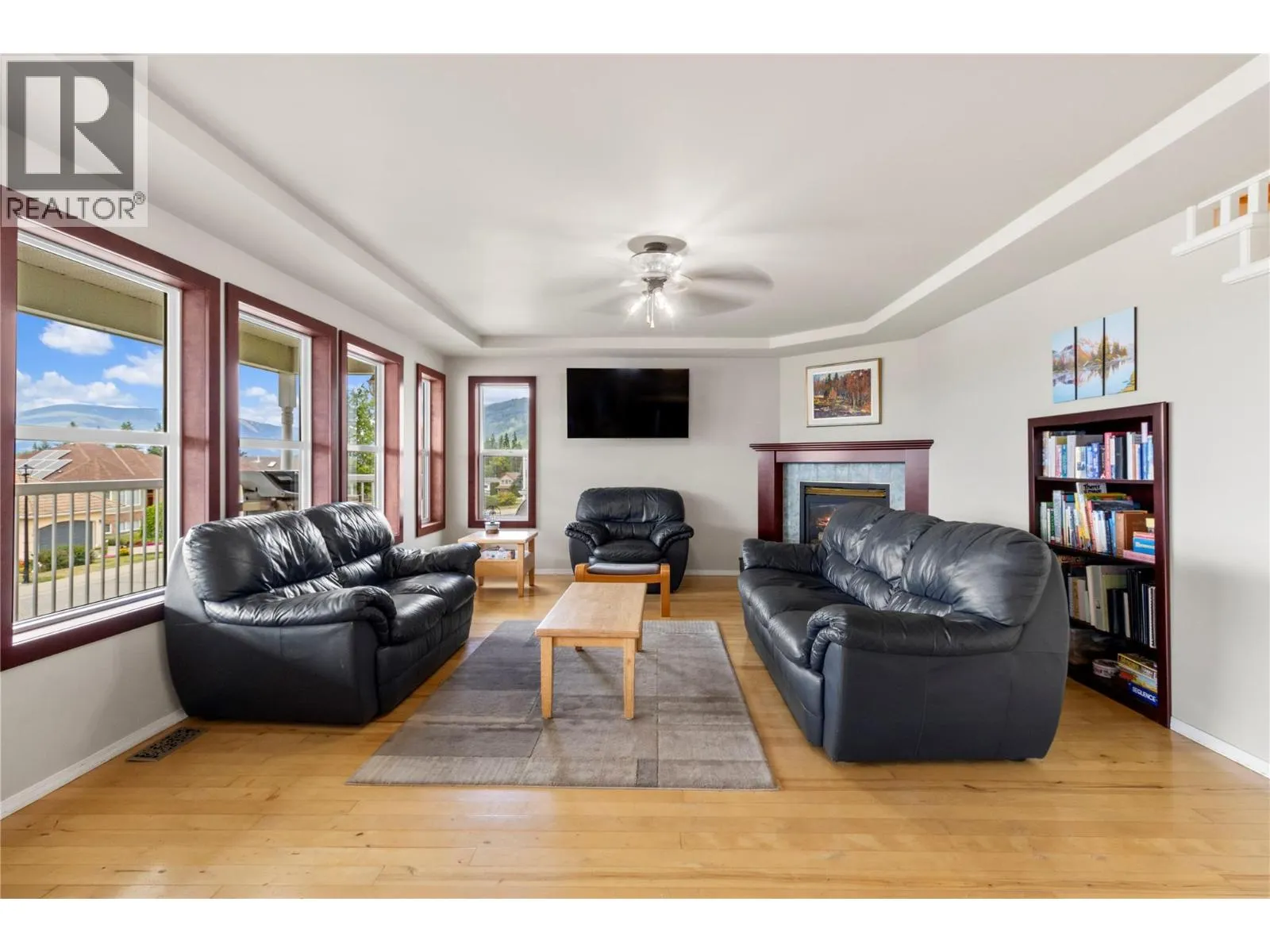 2500 4th Avenue SE
