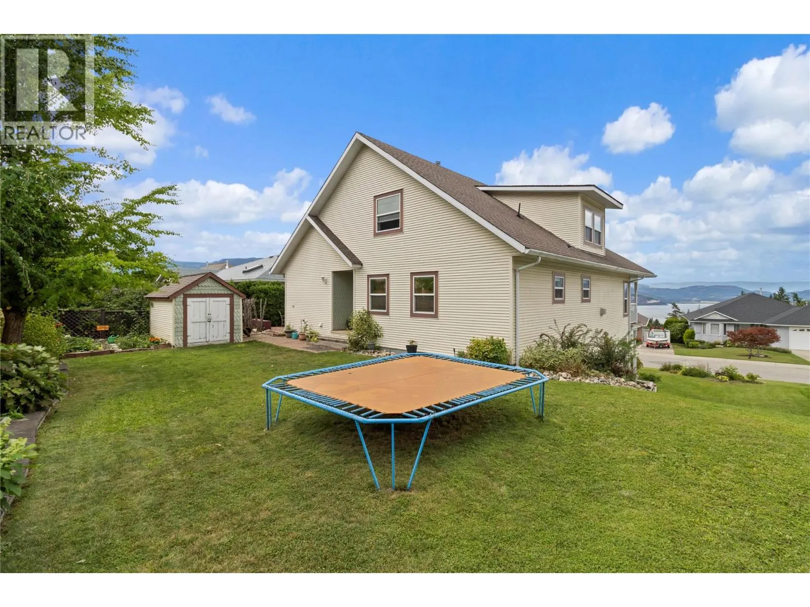2500 4th Avenue SE