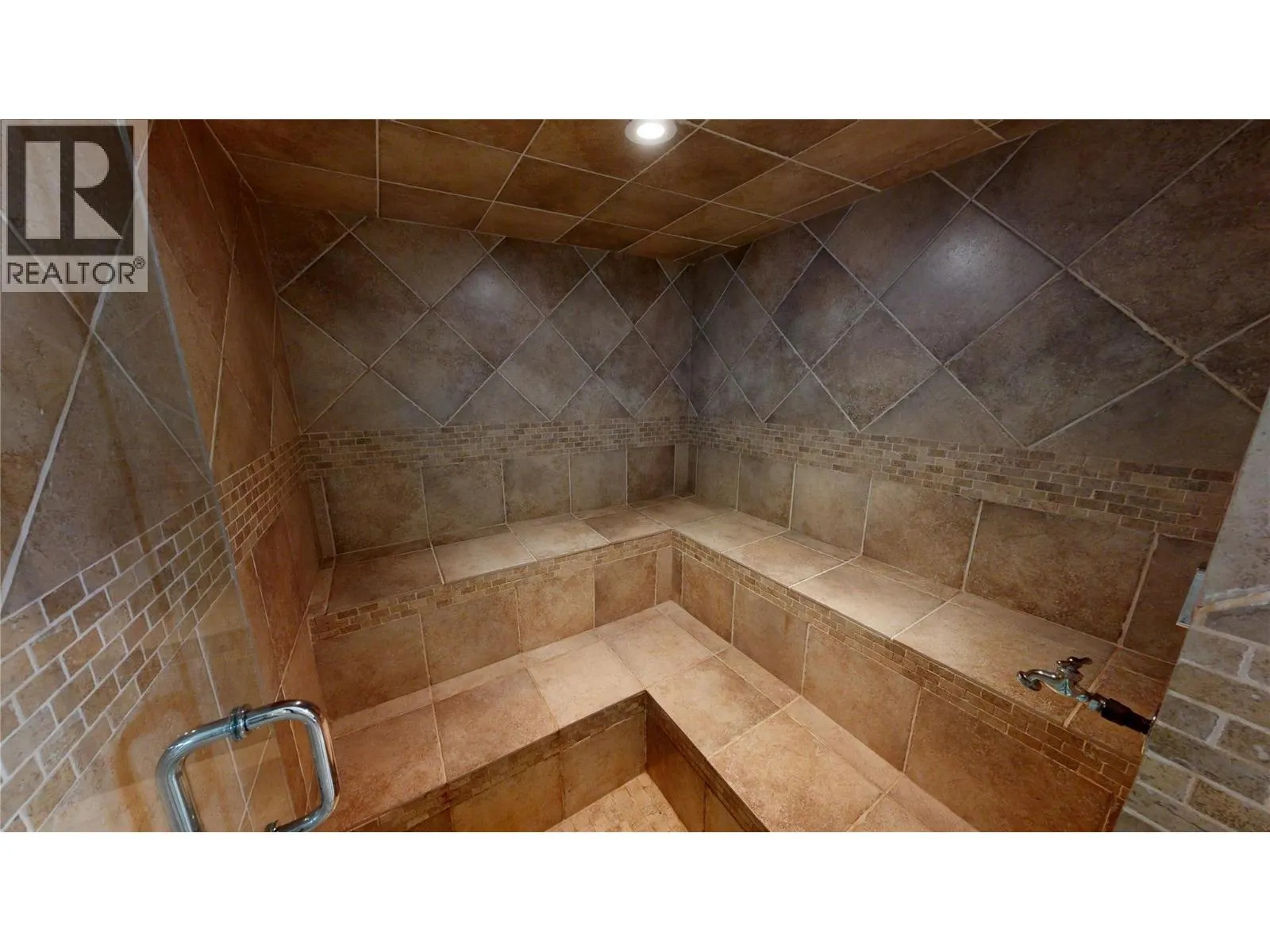 2598 MOUNTAINVIEW Crescent Unit# 33