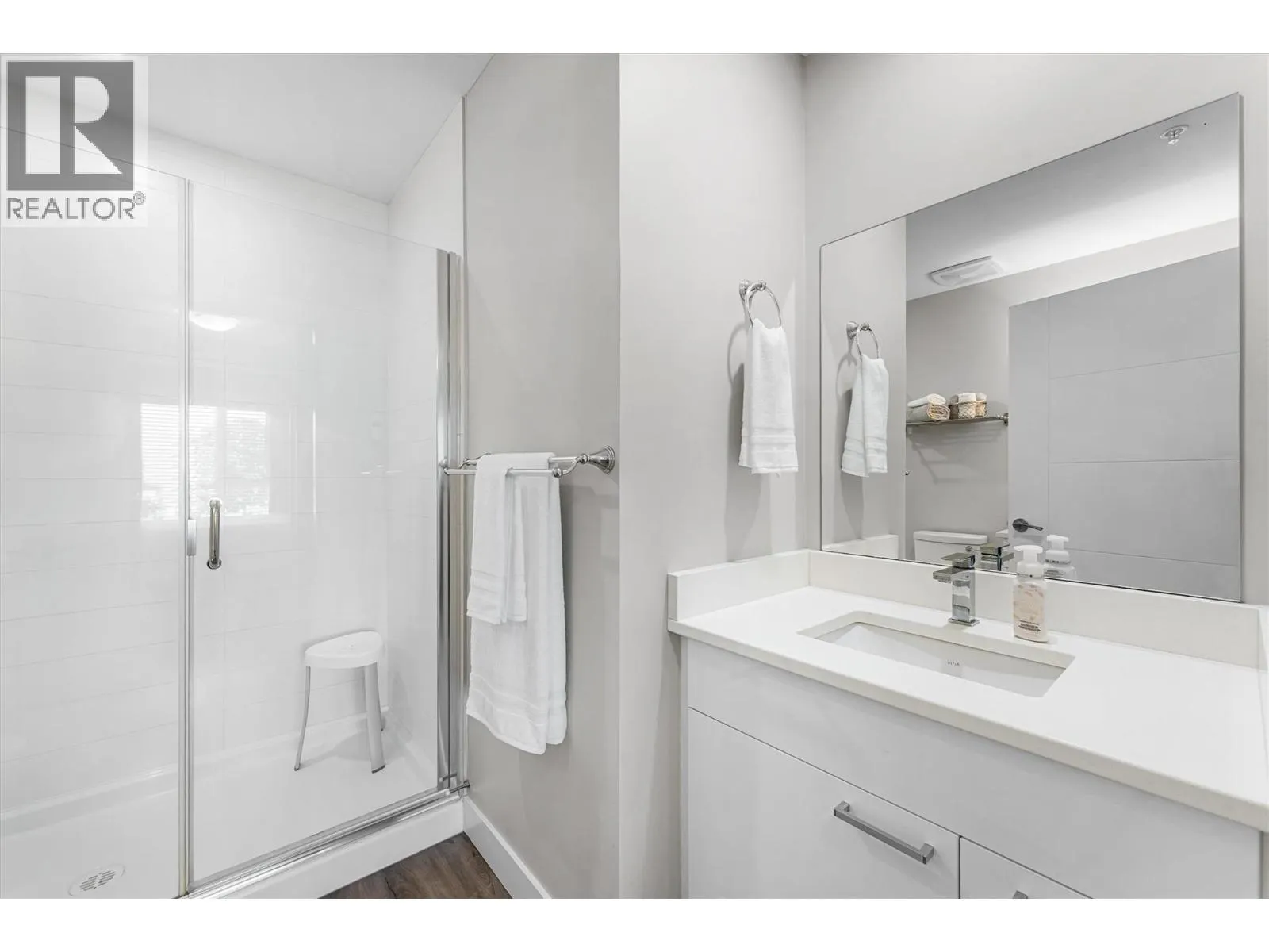 1883 Water Street Unit# 406