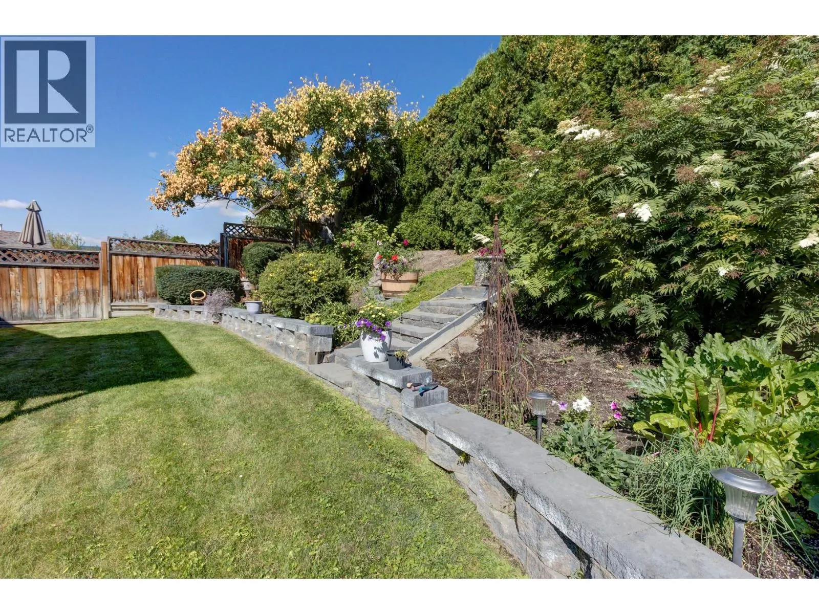 324 Village Lane