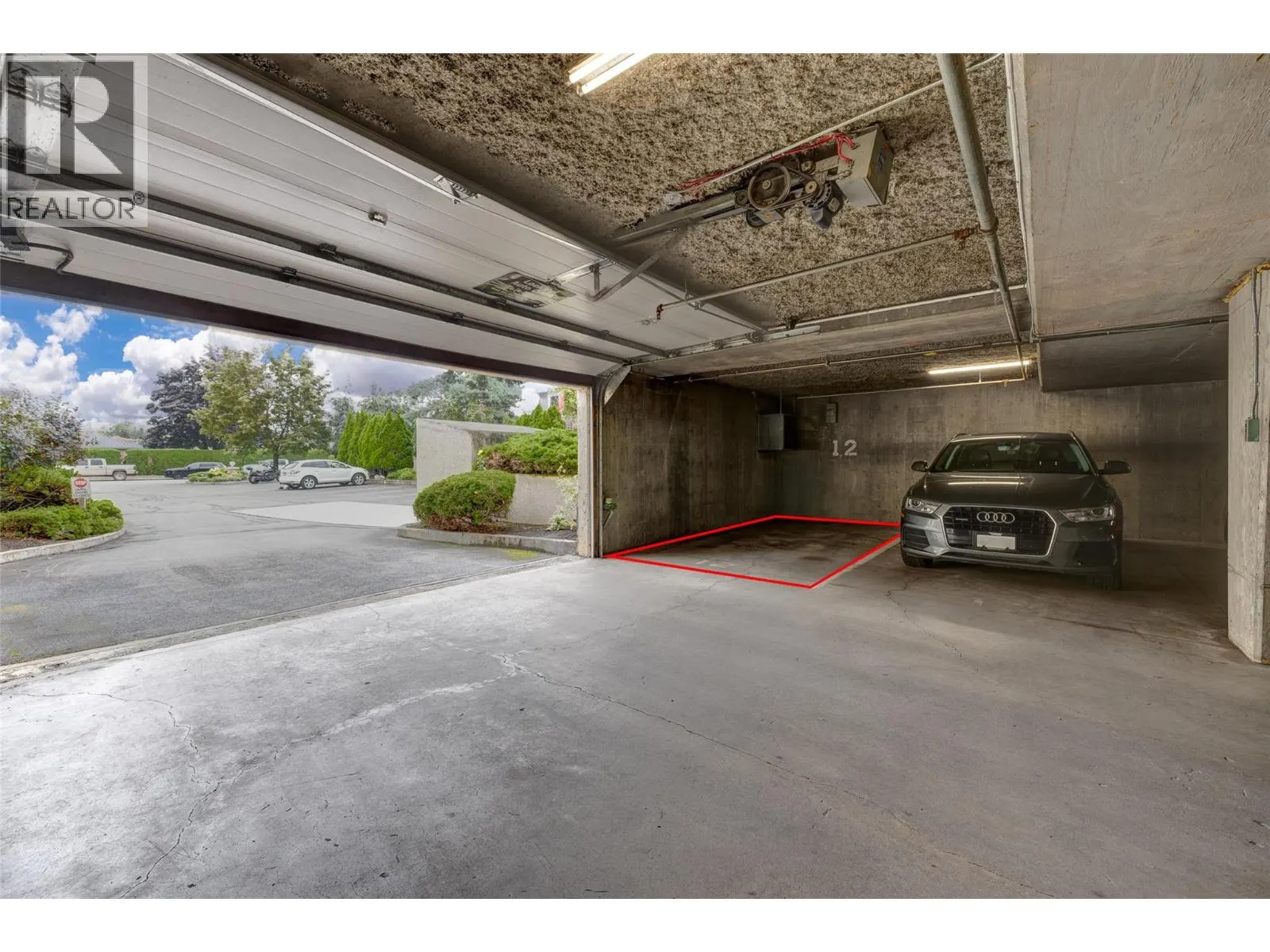 3335 Richter Street Unit# 115