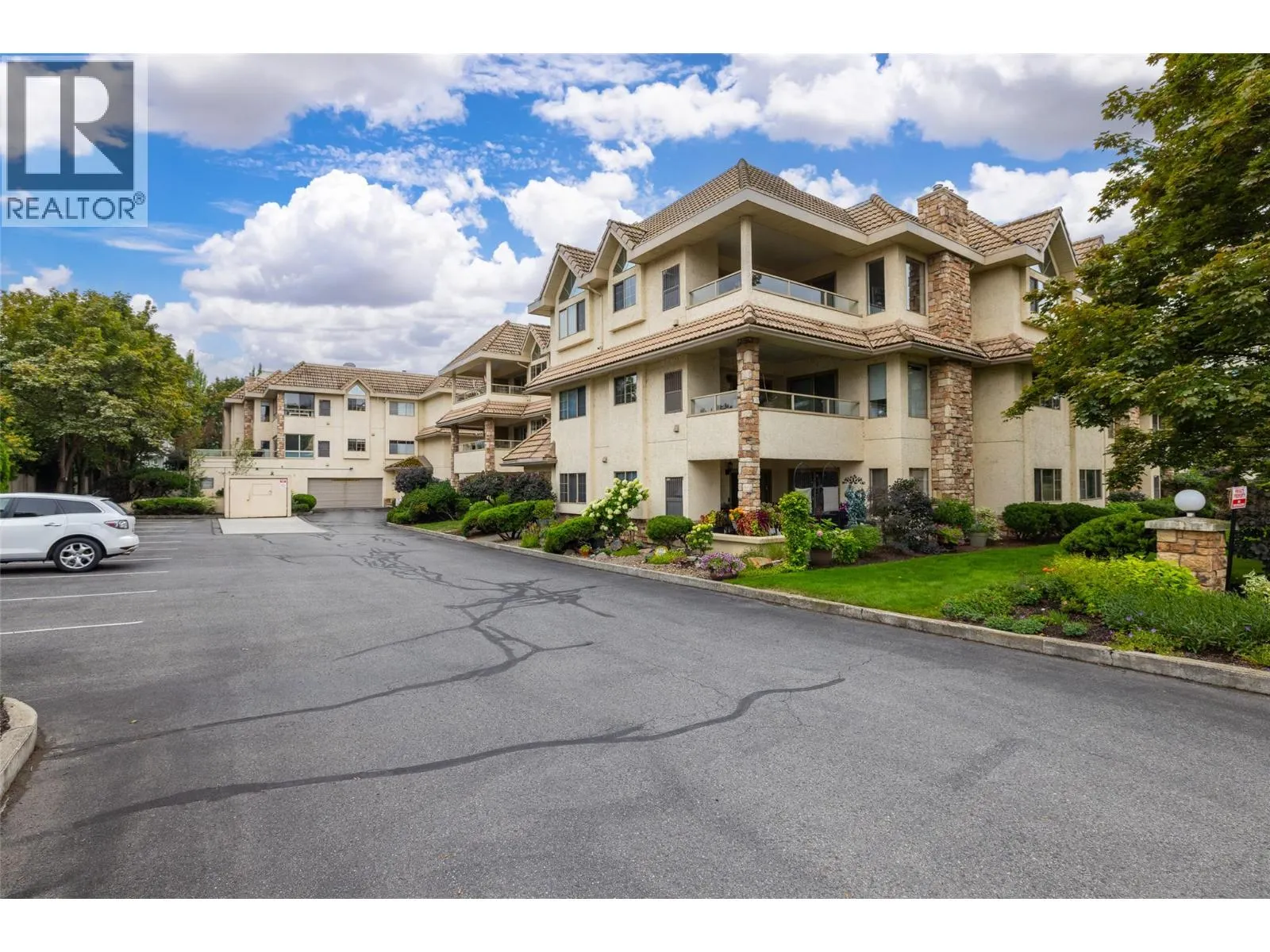 3335 Richter Street Unit# 115