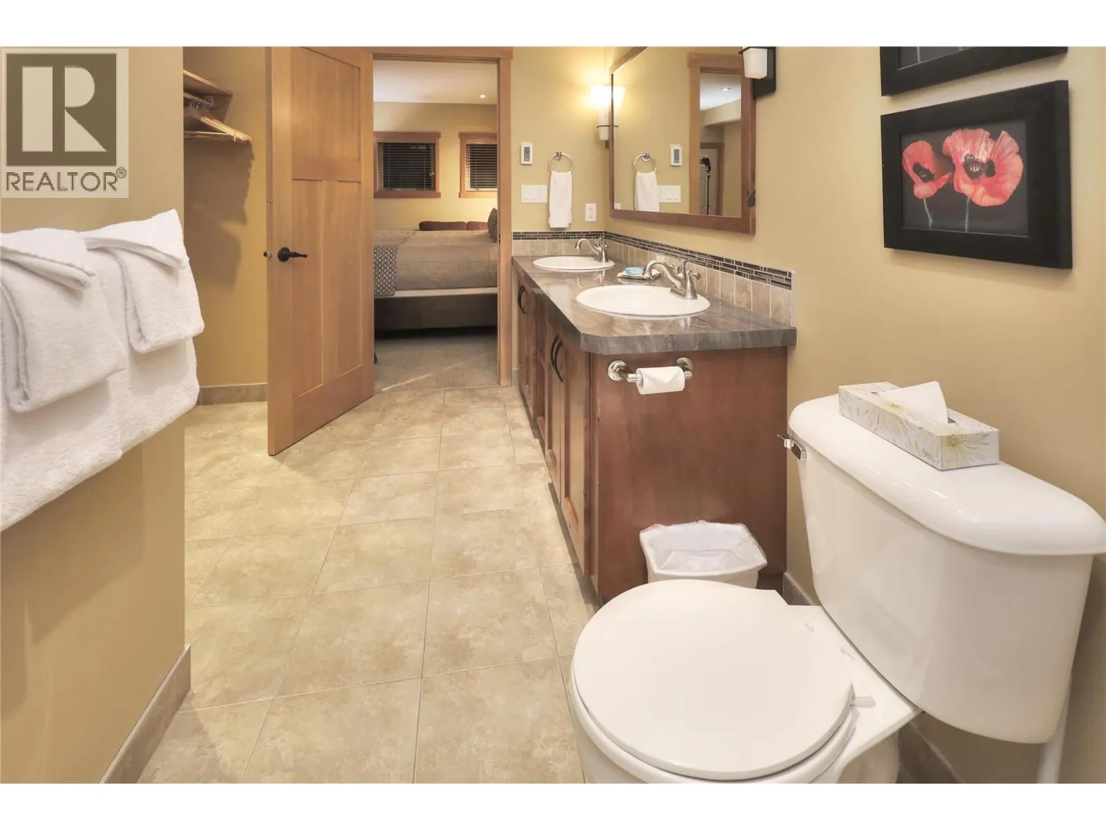 5150 FAIRWAY Drive Unit# 15 B1
