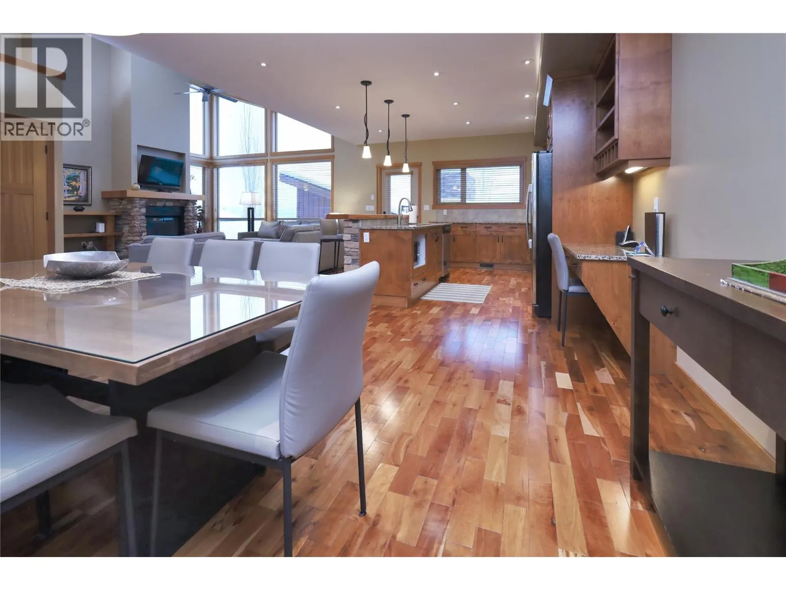 5150 FAIRWAY Drive Unit# 15 B1