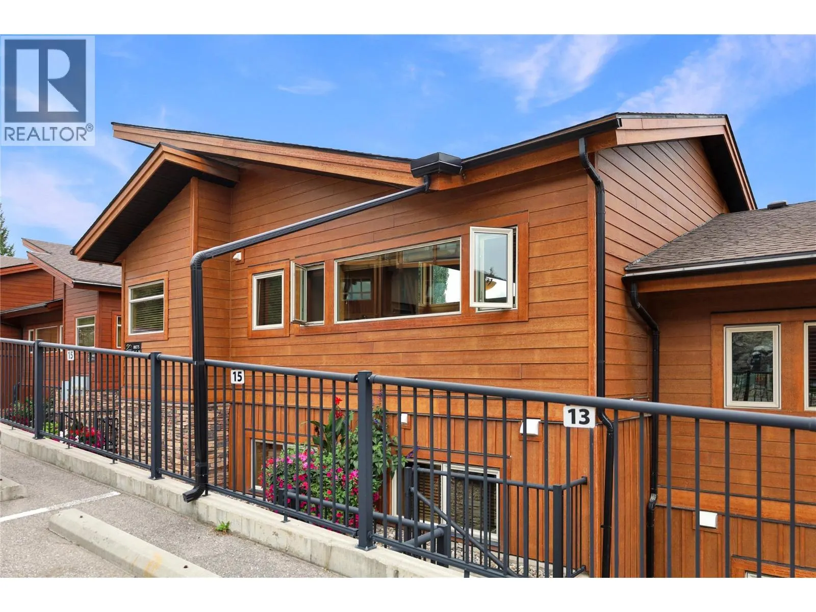 5150 FAIRWAY Drive Unit# 15 B1