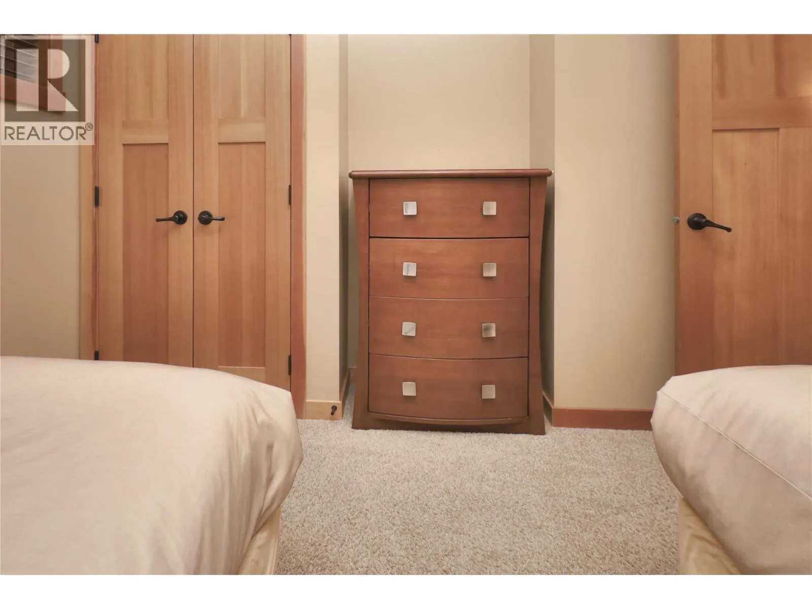 5150 FAIRWAY Drive Unit# 15 B1