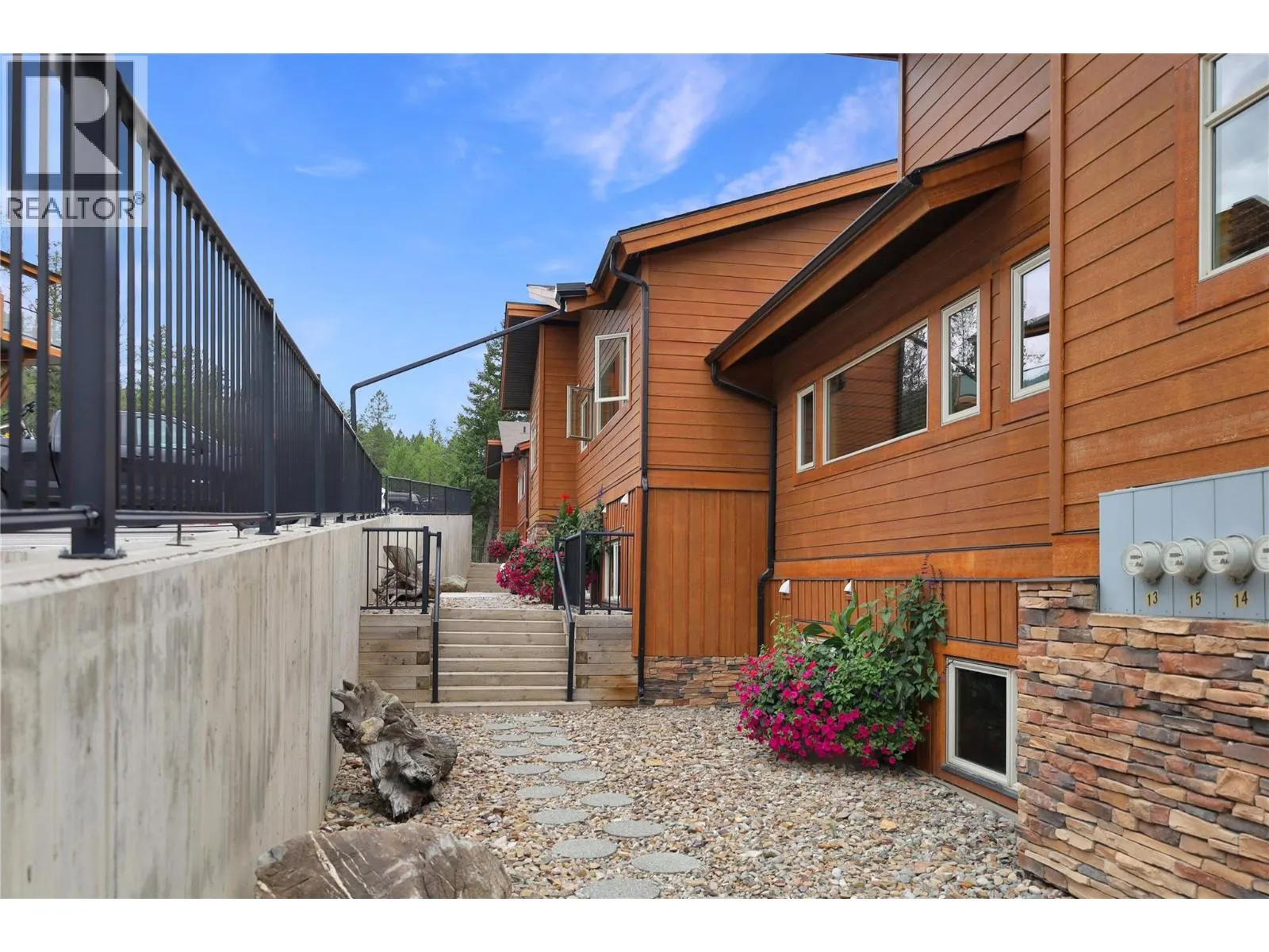 5150 FAIRWAY Drive Unit# 15 B1