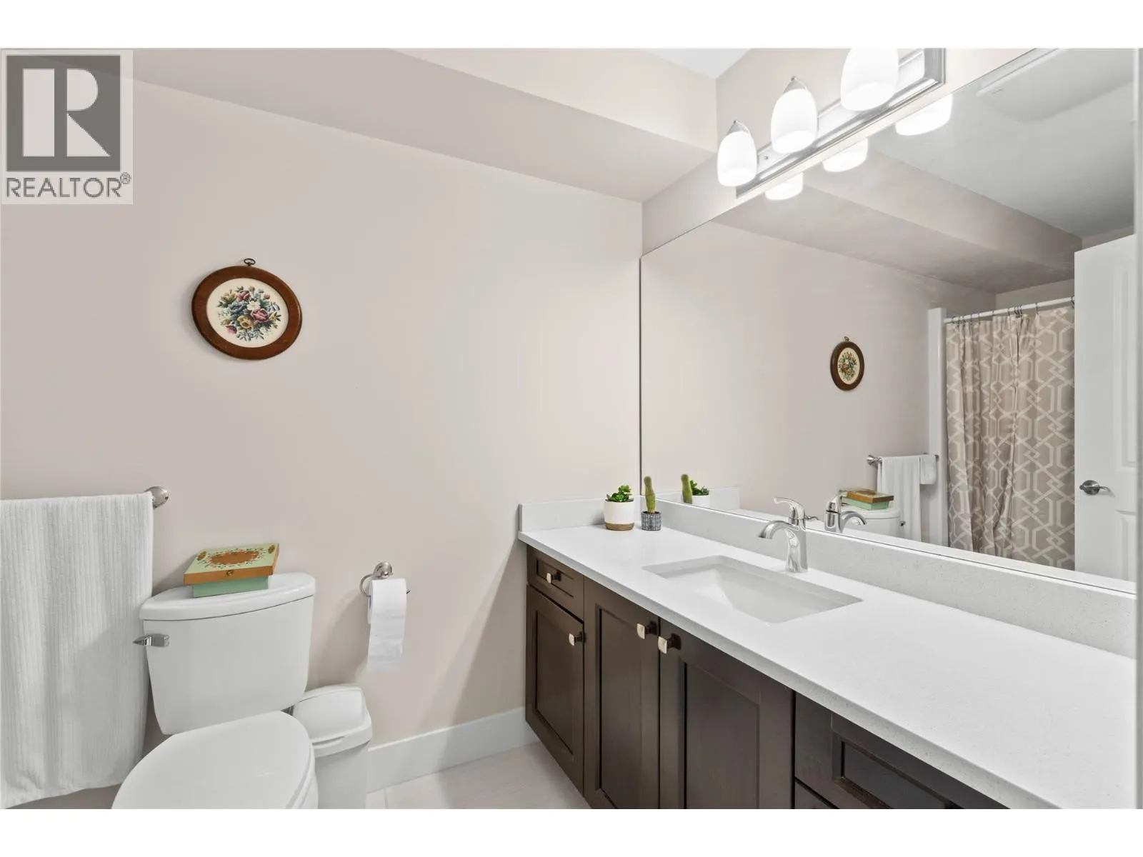 330 4 Avenue SE Unit# 304