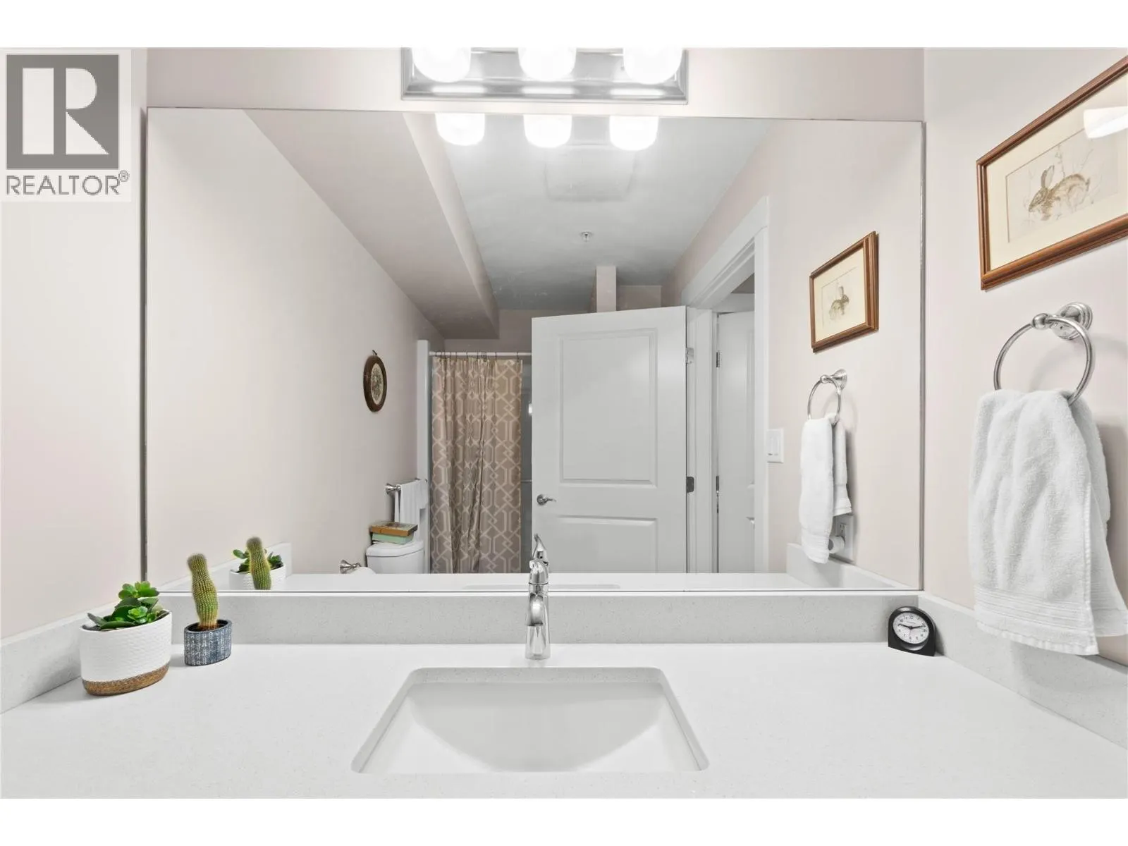 330 4 Avenue SE Unit# 304