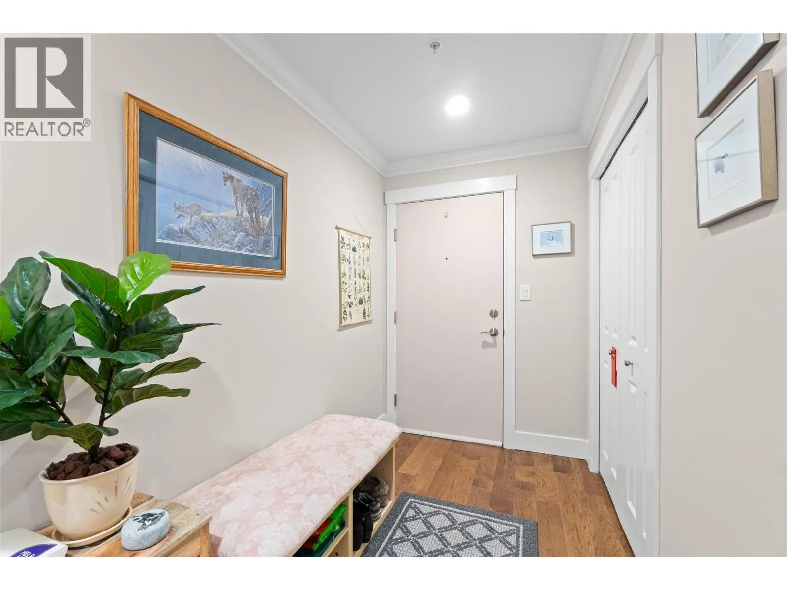 330 4 Avenue SE Unit# 304