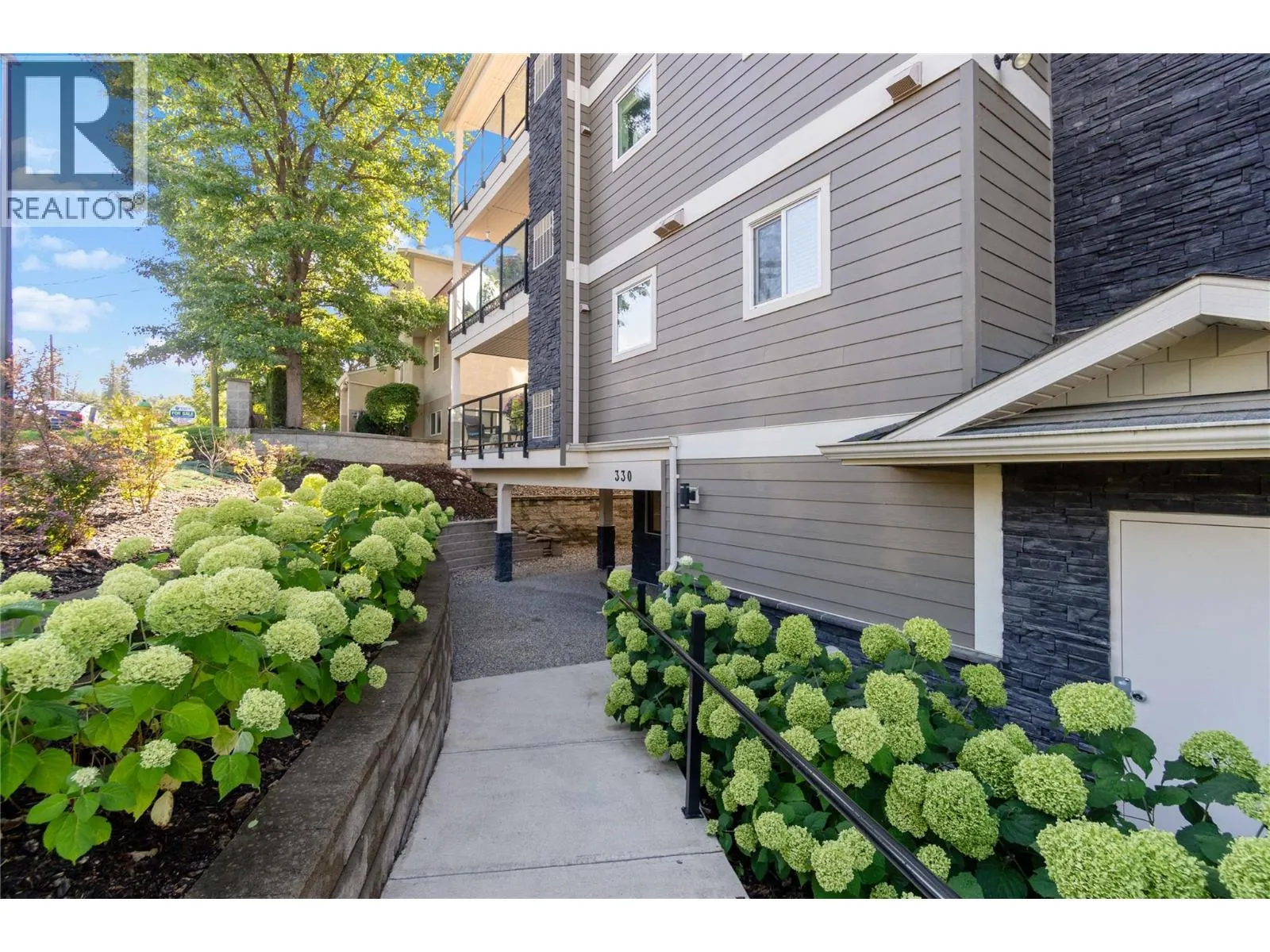 330 4 Avenue SE Unit# 304