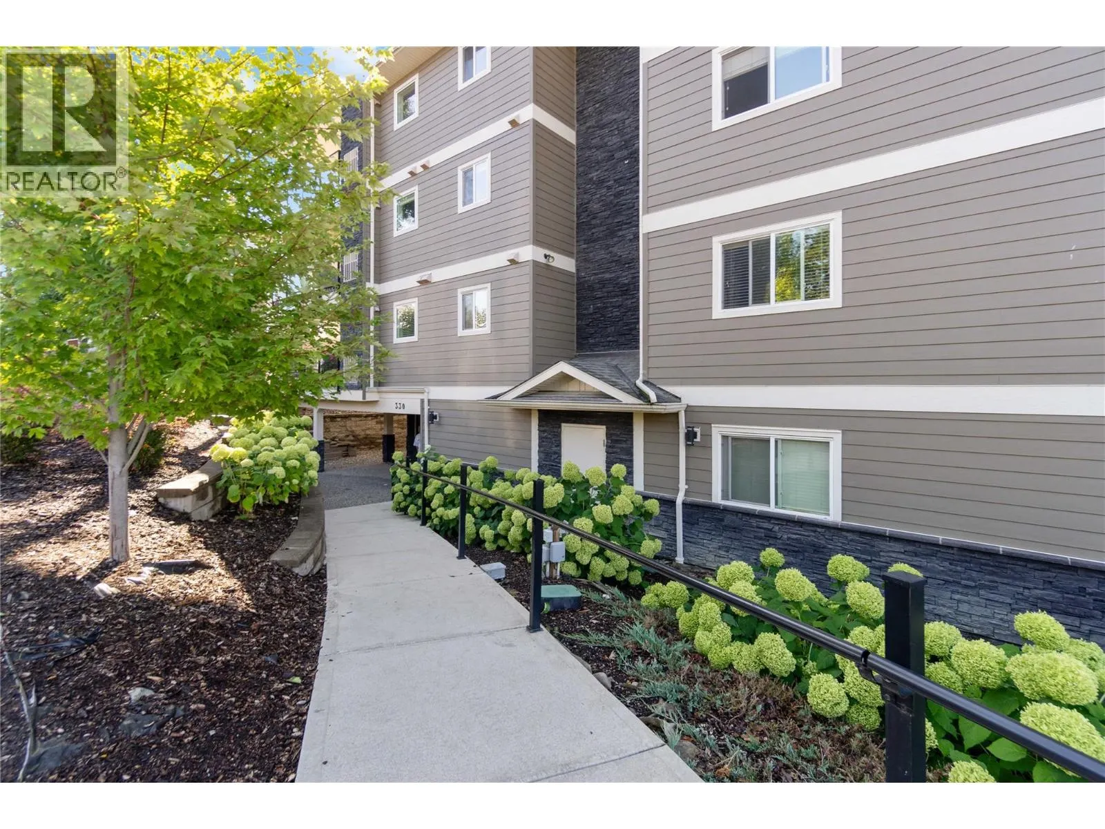 330 4 Avenue SE Unit# 304