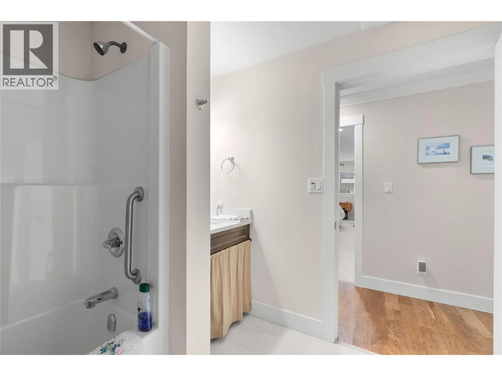 330 4 Avenue SE Unit# 304