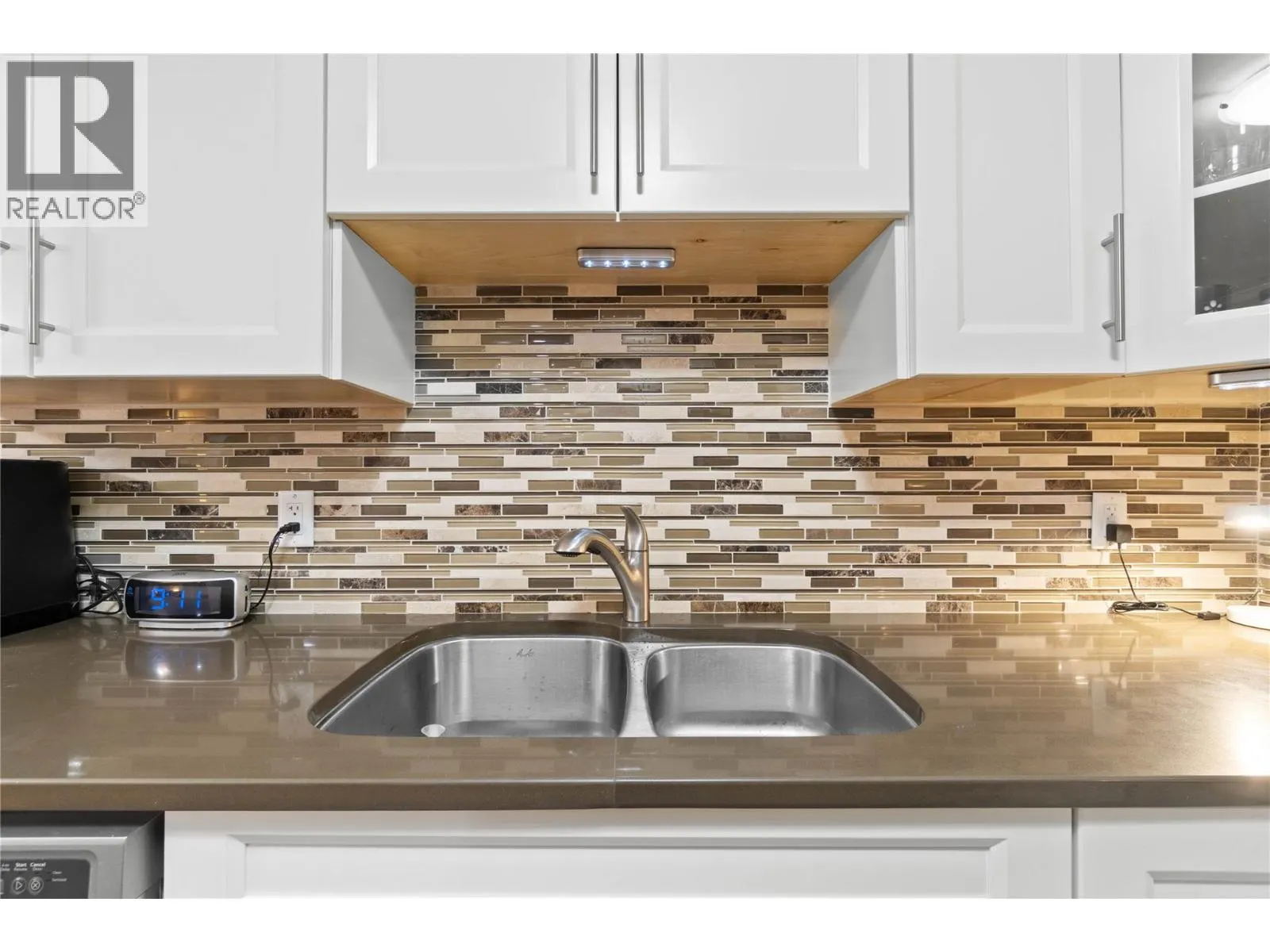 330 4 Avenue SE Unit# 304