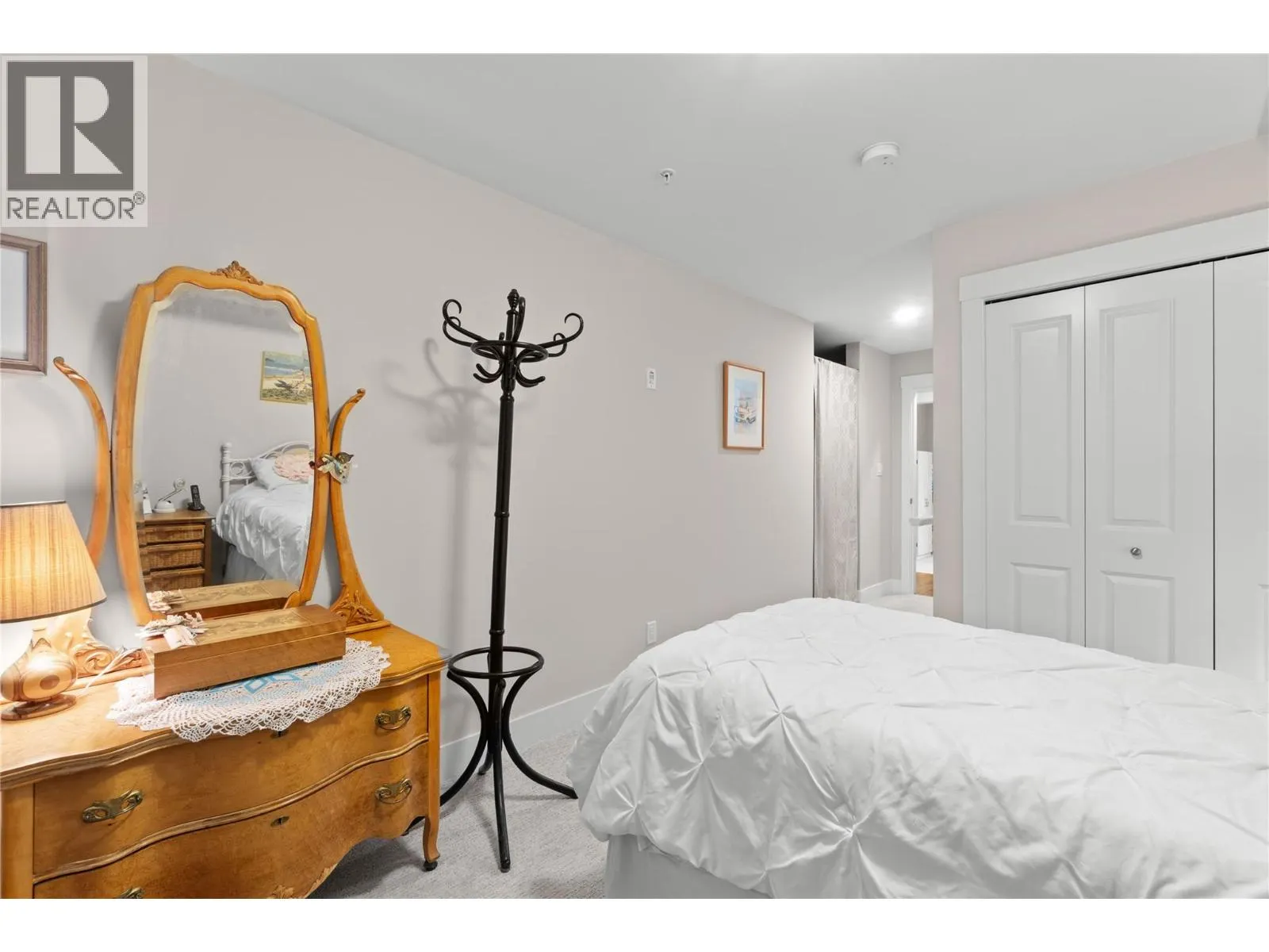 330 4 Avenue SE Unit# 304