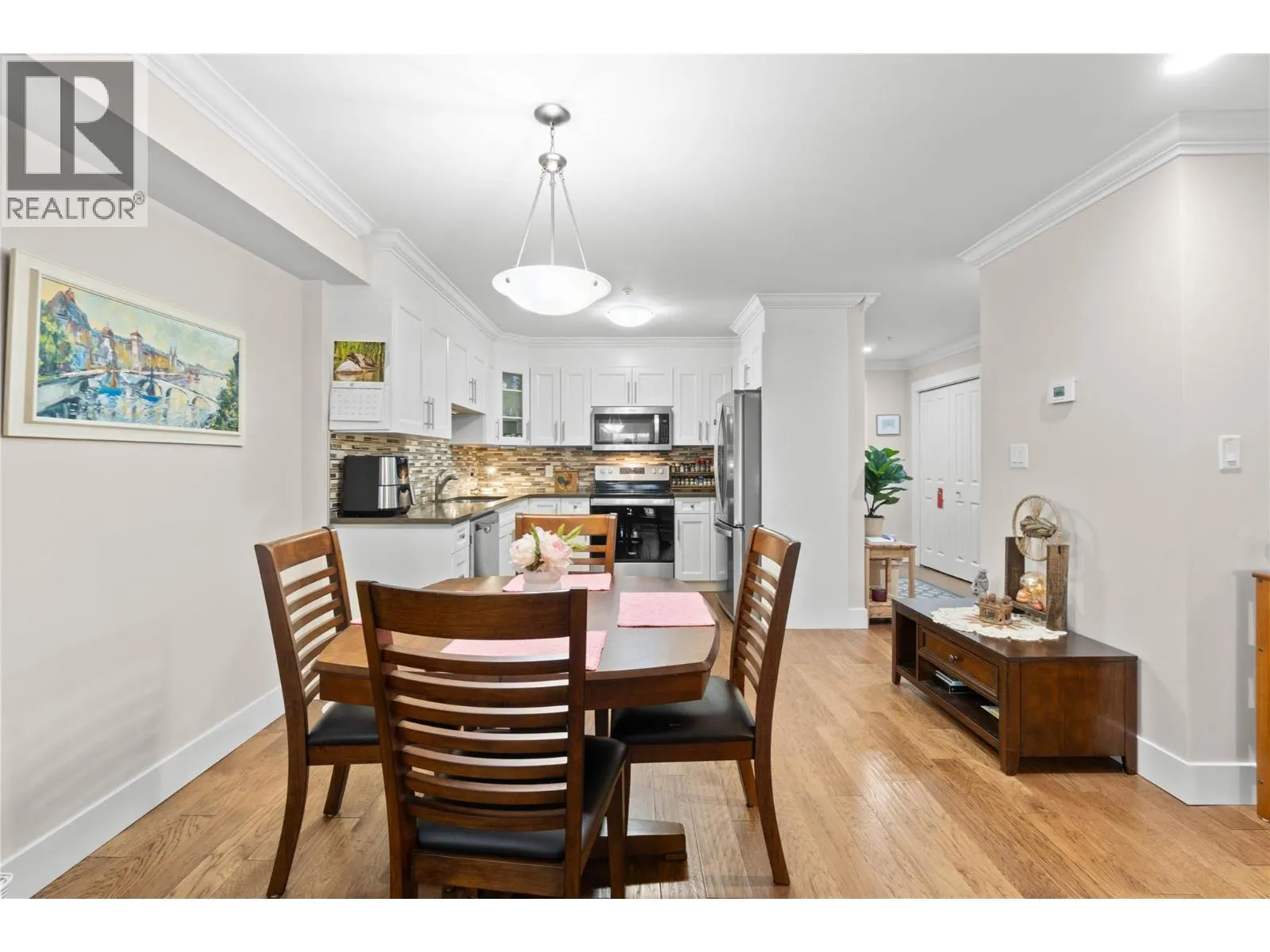 330 4 Avenue SE Unit# 304