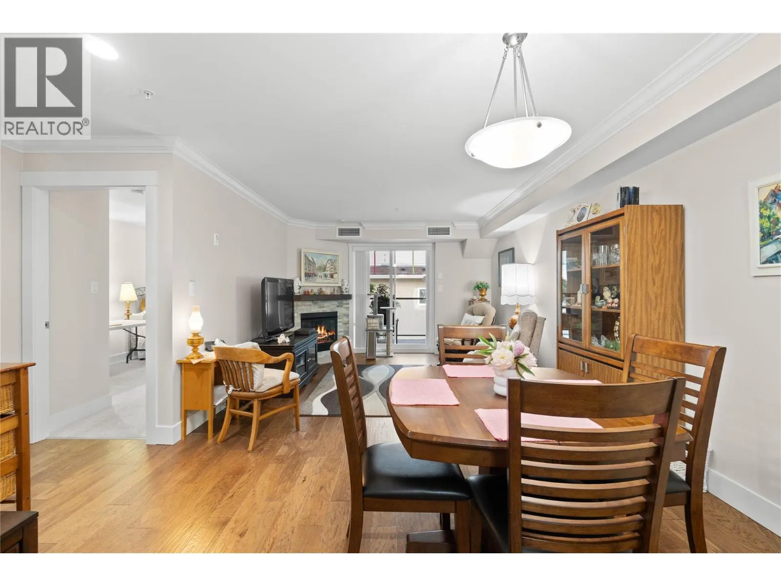 330 4 Avenue SE Unit# 304