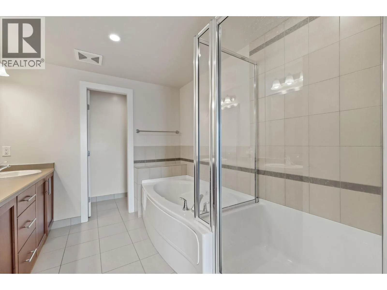 1160 Bernard Avenue Unit# 509
