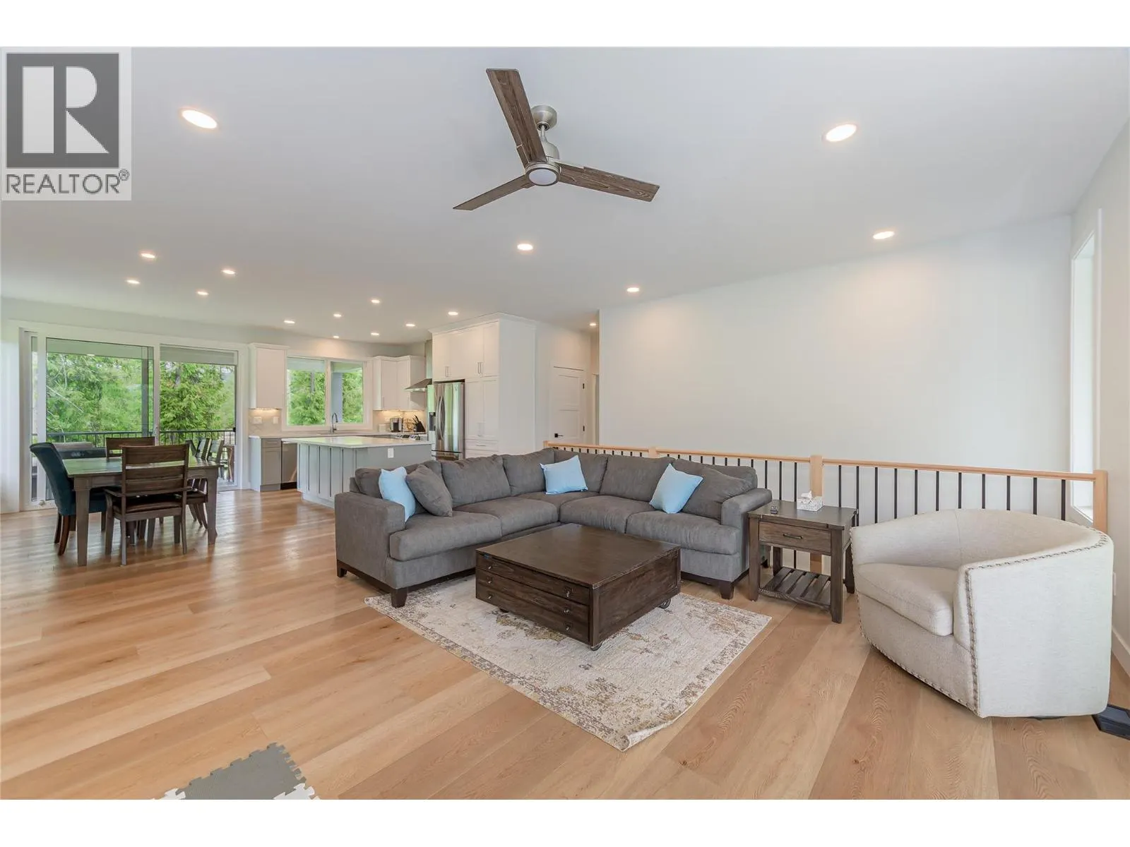 3475 Mabel Lake Place