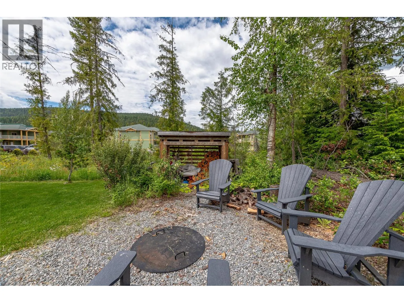 3475 Mabel Lake Place