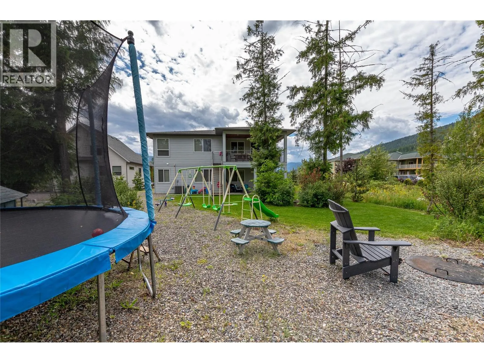 3475 Mabel Lake Place