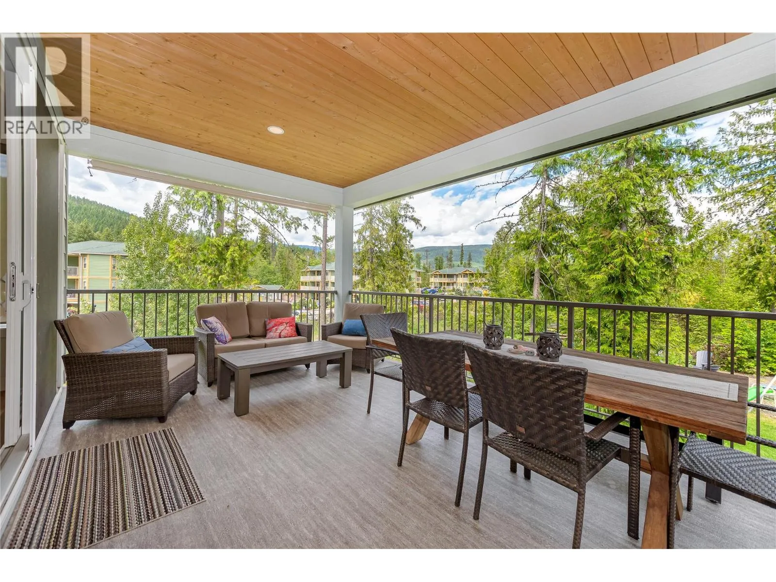 3475 Mabel Lake Place