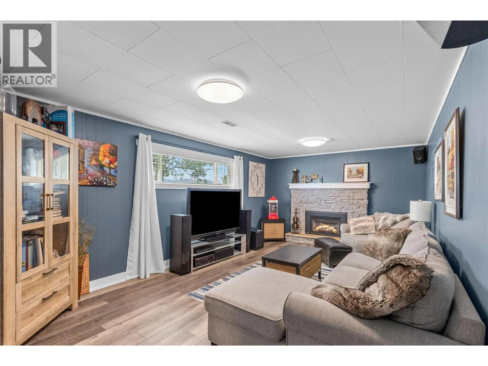 6149 Bella Vista Road