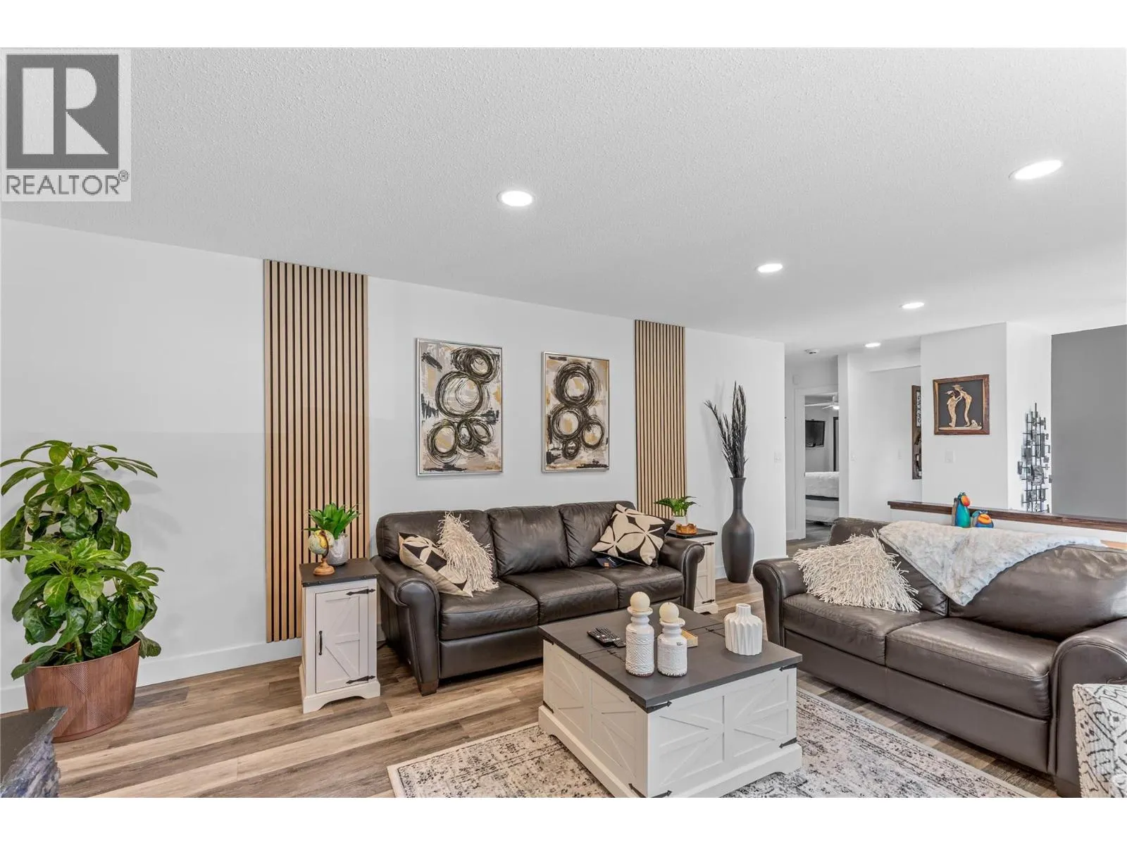 6149 Bella Vista Road