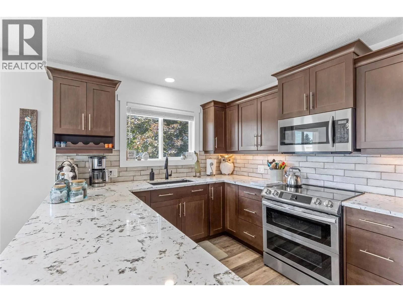 6149 Bella Vista Road