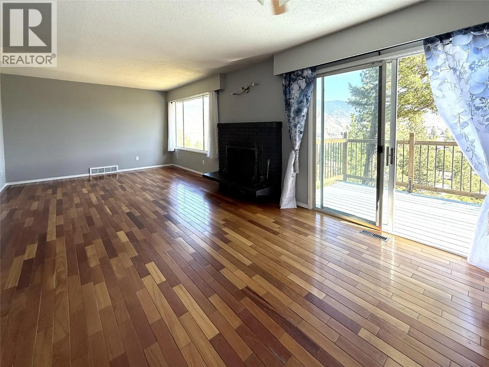 5400 RONDE Lane