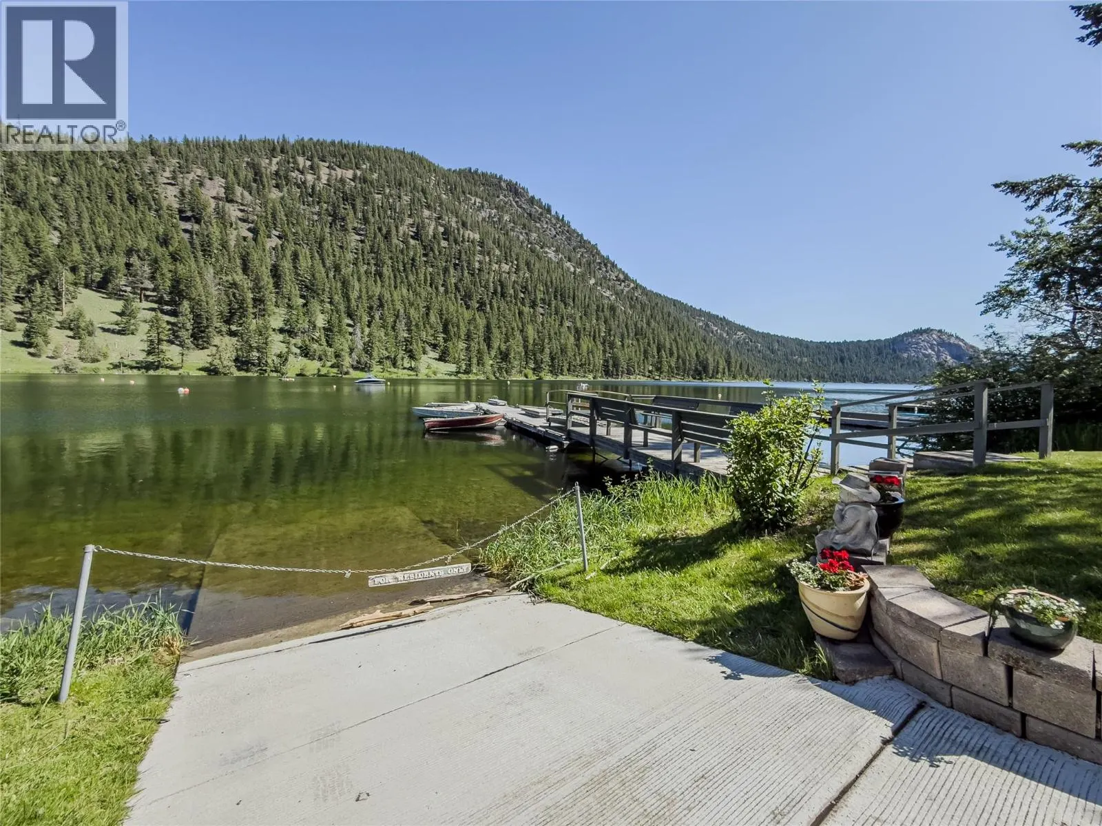 1801 Paul Lake Road Unit# 4