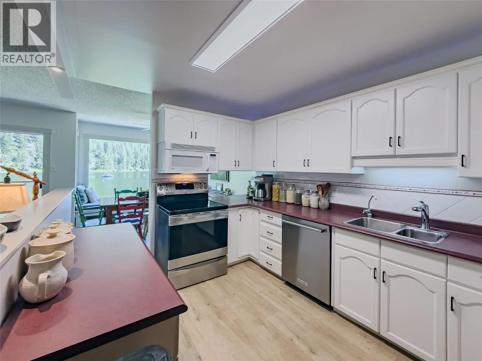 1801 Paul Lake Road Unit# 4
